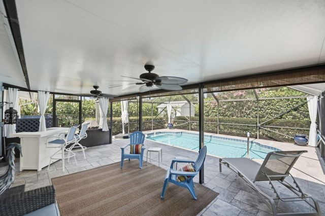 1252 SE Madison Avenue, Stuart, FL 34996