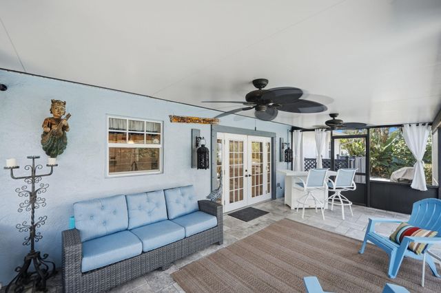1252 SE Madison Avenue, Stuart, FL 34996