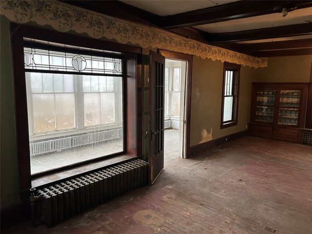 333 W ERIE Street, Linesville, PA 16424