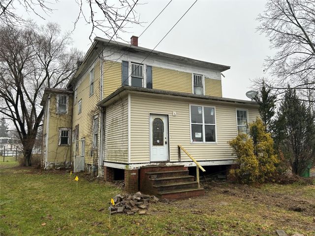 333 W ERIE Street, Linesville, PA 16424