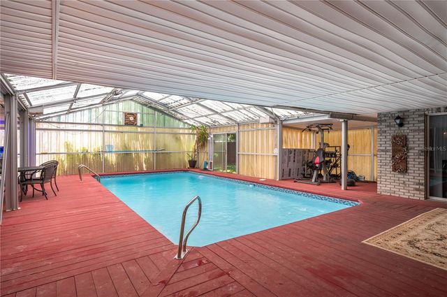 305 HERNANDO ROAD, Winter Haven, FL 33884