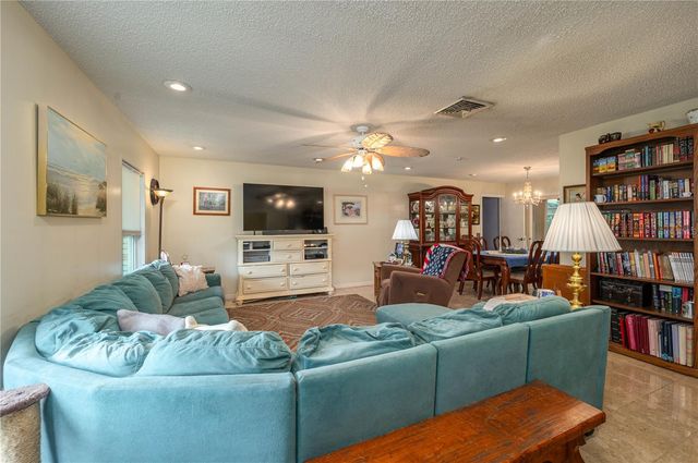 305 HERNANDO ROAD, Winter Haven, FL 33884