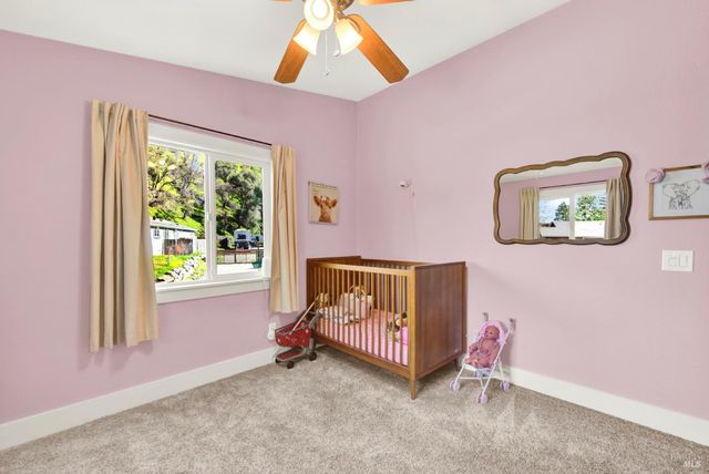 1021 Arroyo Grande Dr, Napa, CA 94558