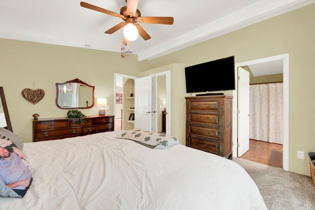 1021 Arroyo Grande Dr, Napa, CA 94558