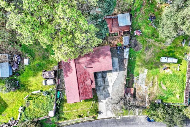 1021 Arroyo Grande Dr, Napa, CA 94558