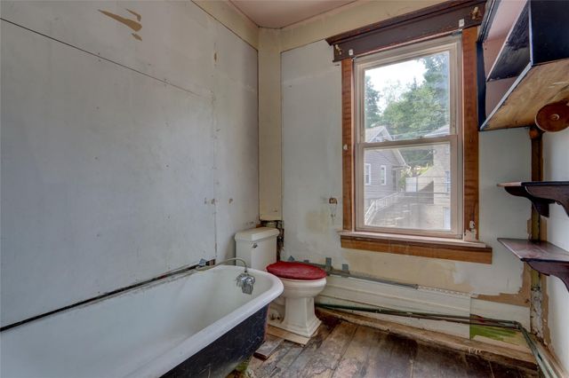 161 Wright Street, Staten Island, NY 10304