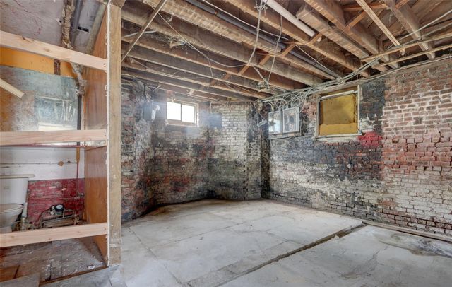 161 Wright Street, Staten Island, NY 10304