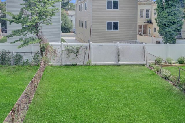 161 Wright Street, Staten Island, NY 10304