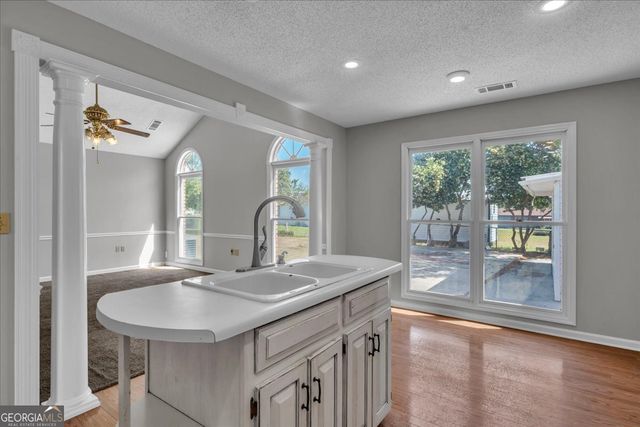 420 James Street, Ailey, GA 30410