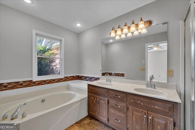 420 James Street, Ailey, GA 30410