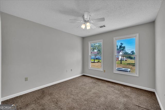 420 James Street, Ailey, GA 30410
