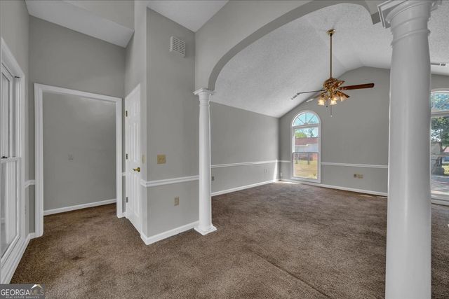 420 James Street, Ailey, GA 30410