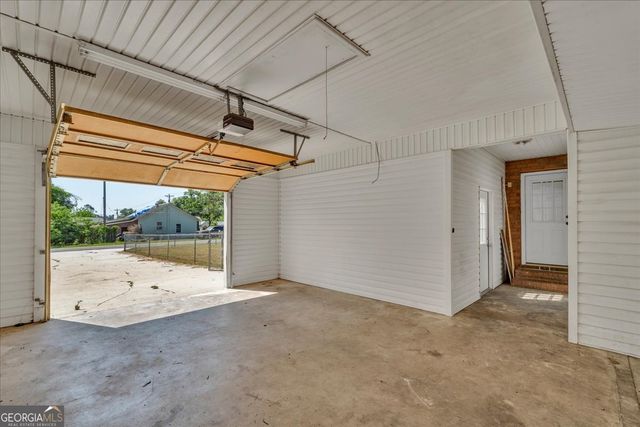 420 James Street, Ailey, GA 30410