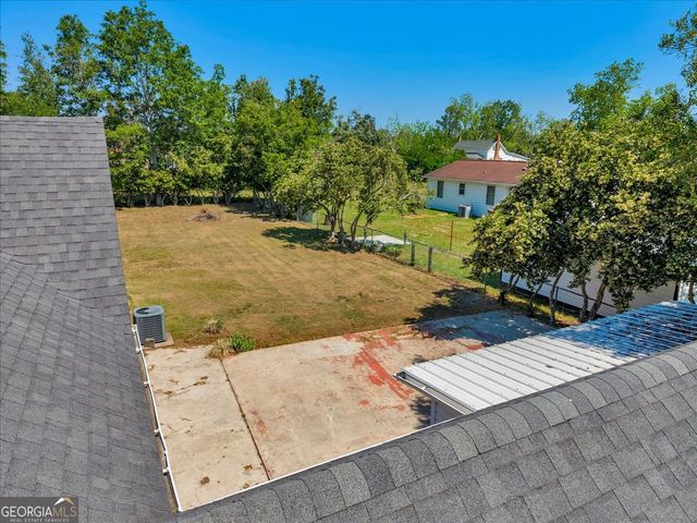 420 James Street, Ailey, GA 30410