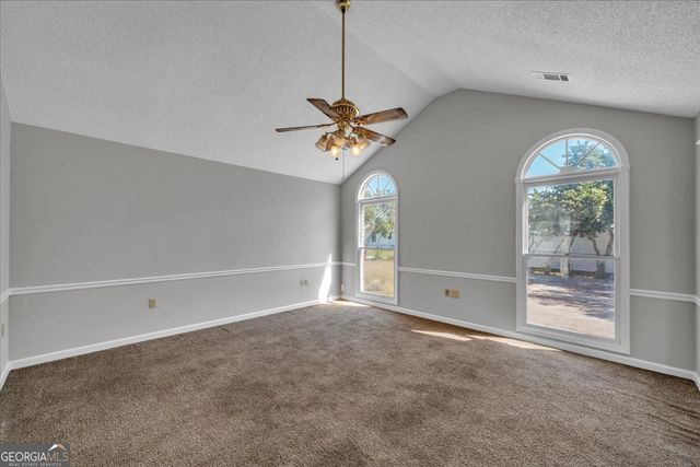 420 James Street, Ailey, GA 30410