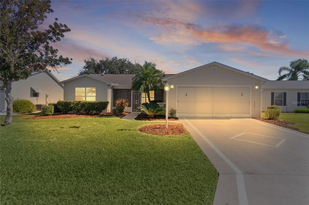 2011 CASTANO PLACE, Lady Lake, FL 32159