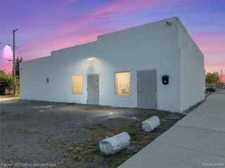 227 Southfield Road, Ecorse, MI 48229