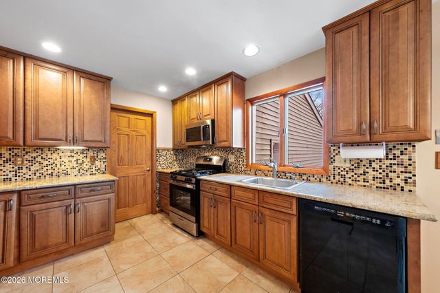 812 Chelsea Street, Forked River, NJ 08731