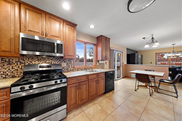 812 Chelsea Street, Forked River, NJ 08731