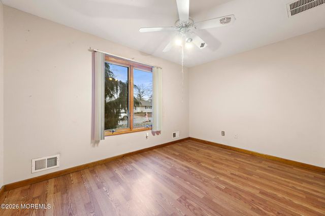 812 Chelsea Street, Forked River, NJ 08731