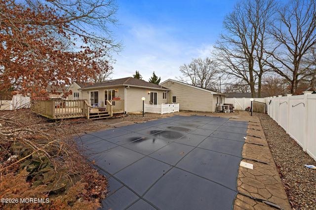 812 Chelsea Street, Forked River, NJ 08731