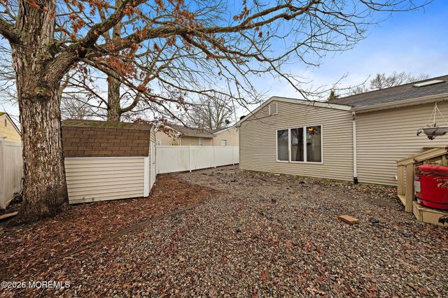 812 Chelsea Street, Forked River, NJ 08731