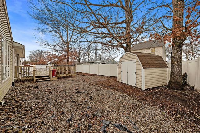 812 Chelsea Street, Forked River, NJ 08731