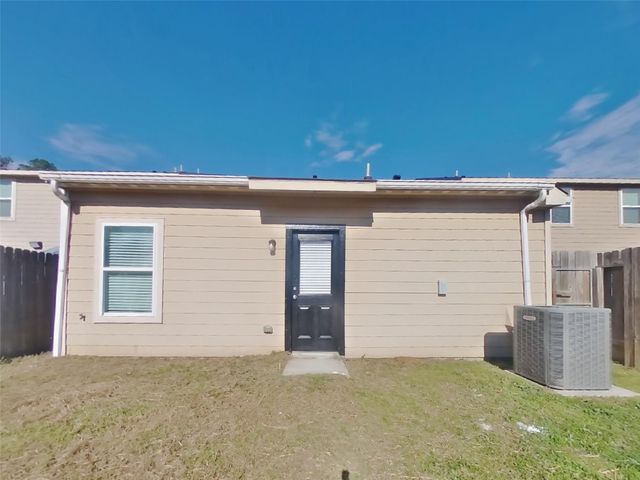 2055 Sweet Lilac Drive, Houston, TX 77090