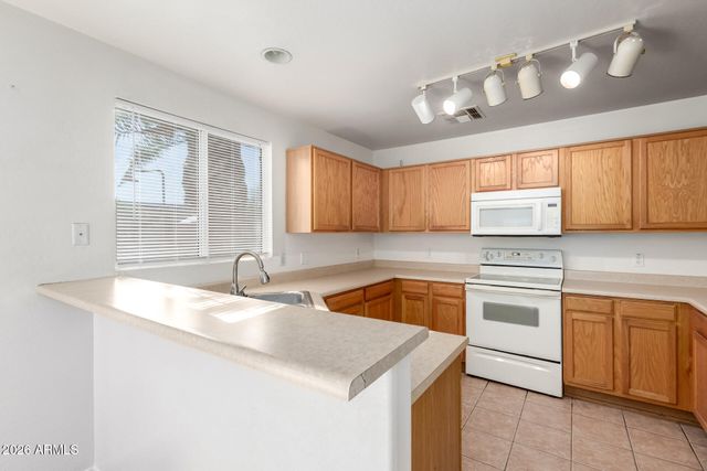 12933 W CHERRY HILLS Drive, El Mirage, AZ 85335