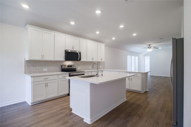 2611 Hawkins Street, Anna, TX 75409