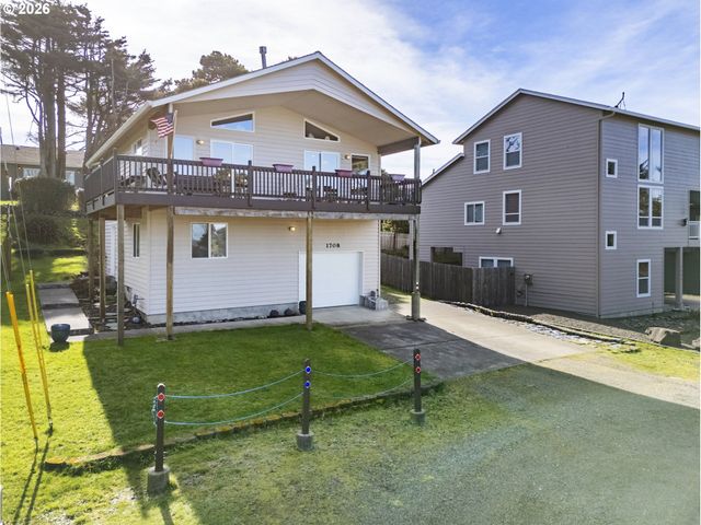 1708 Nw 38TH St, Lincoln City, OR 97367