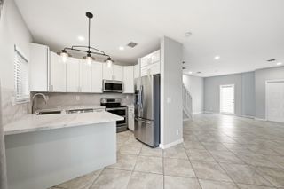 8464 Lagos De Campo Boulevard 8464, Tamarac, FL 33321