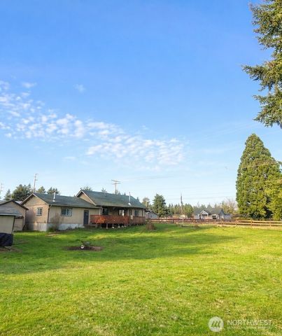 302 Centre Street N, Rainier, WA 98576