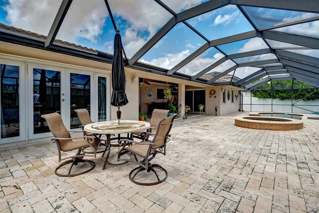 2700 NE 4th Way, Boca Raton, FL 33431