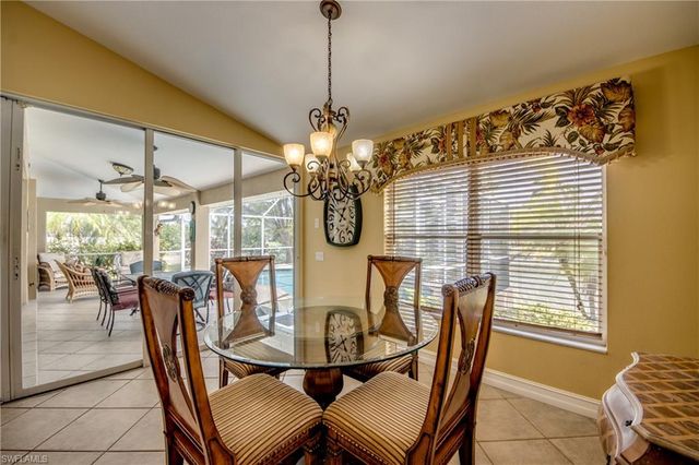 3809 SW 11th CT, Cape Coral, FL 33914