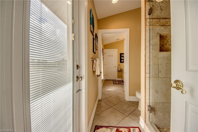 3809 SW 11th CT, Cape Coral, FL 33914