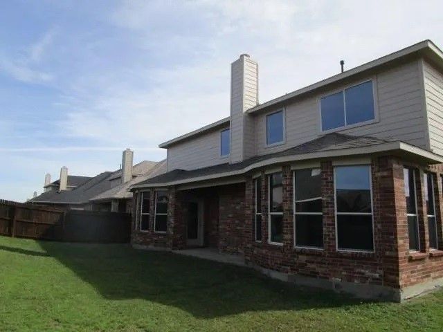 2744 Ferdinand, Grand Prairie, TX 75054