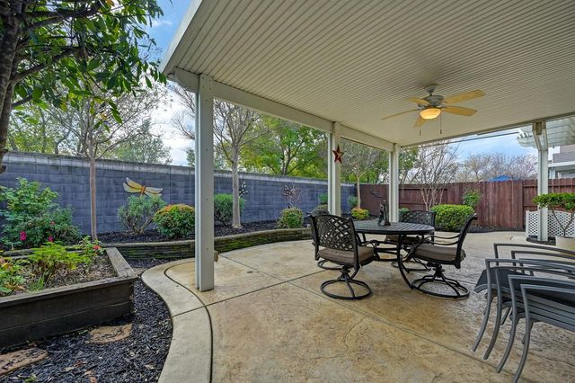 2096 Land End Loop, Roseville, CA 95747