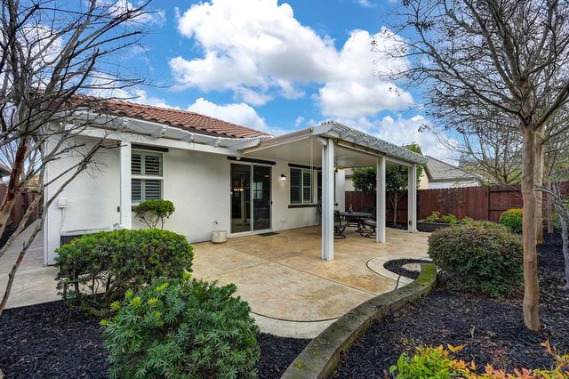 2096 Land End Loop, Roseville, CA 95747