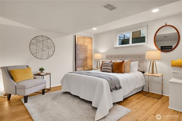 7247 36th Avenue SW, Seattle, WA 98126