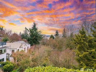 7247 36th Avenue SW, Seattle, WA 98126