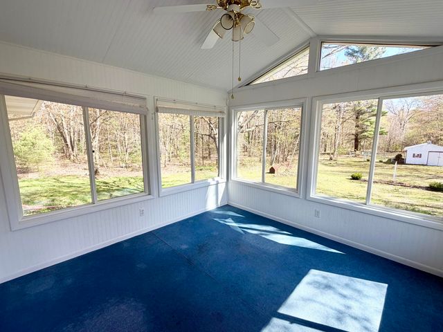 3661 E Sternberg Road, Fruitport Twp, MI 49415