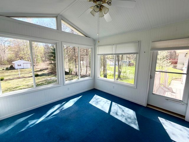 3661 E Sternberg Road, Fruitport Twp, MI 49415