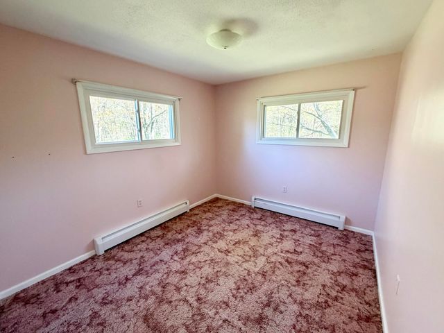3661 E Sternberg Road, Fruitport Twp, MI 49415