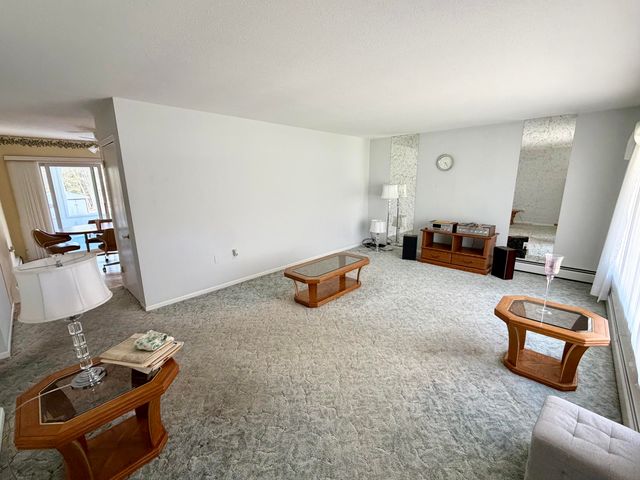 3661 E Sternberg Road, Fruitport Twp, MI 49415