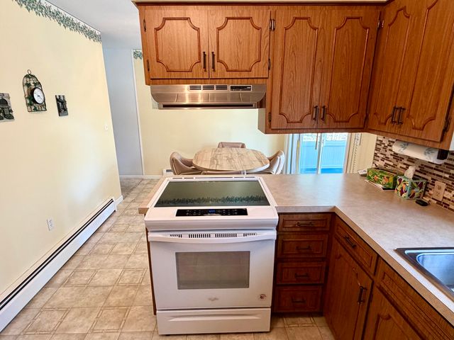 3661 E Sternberg Road, Fruitport Twp, MI 49415