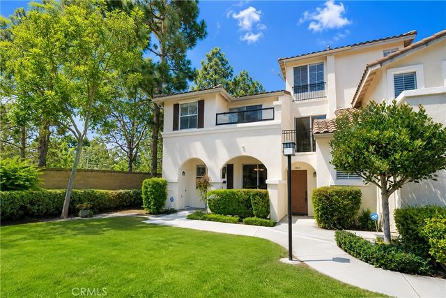 1804 Crescent Oak, Irvine, CA 92618
