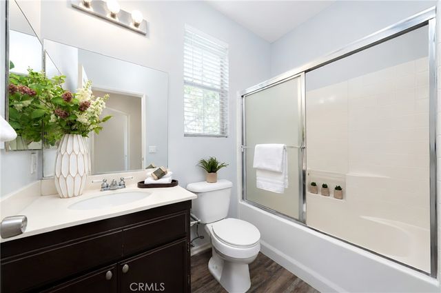 1804 Crescent Oak, Irvine, CA 92618