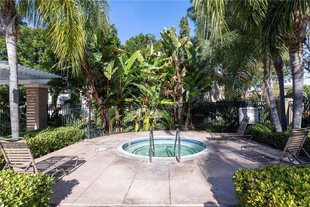 1804 Crescent Oak, Irvine, CA 92618