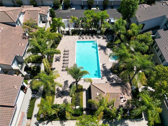 1804 Crescent Oak, Irvine, CA 92618